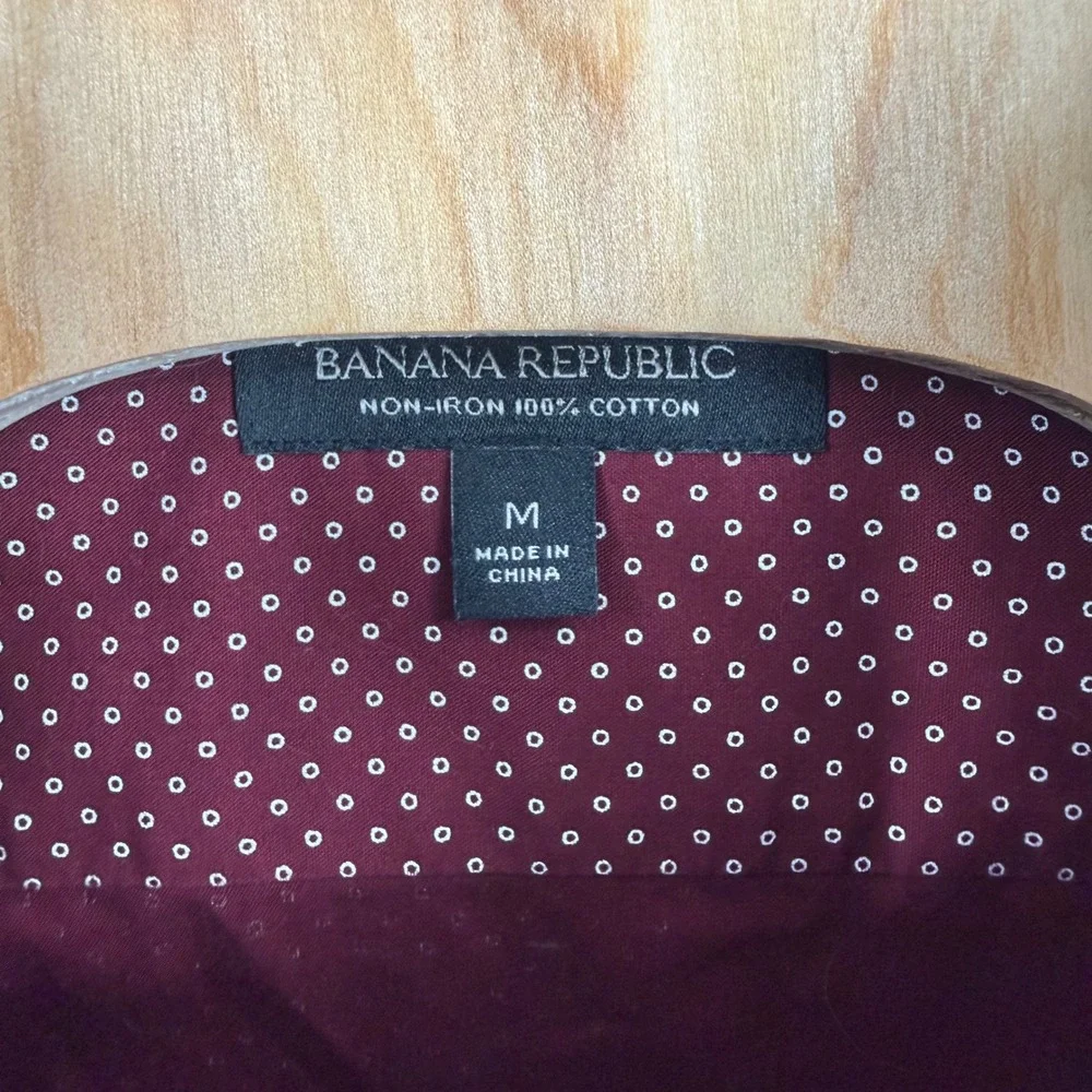 Banana Republic Mens Slim Fit Non-Iron Cotton Burgundy Polka Dot Dress Shirt M
